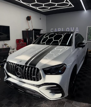 Detailed Mercedes in the Carlova Auto Spa studio